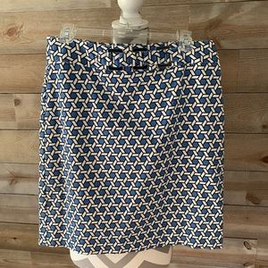 Rafaela skirt with cute built in belt in front
